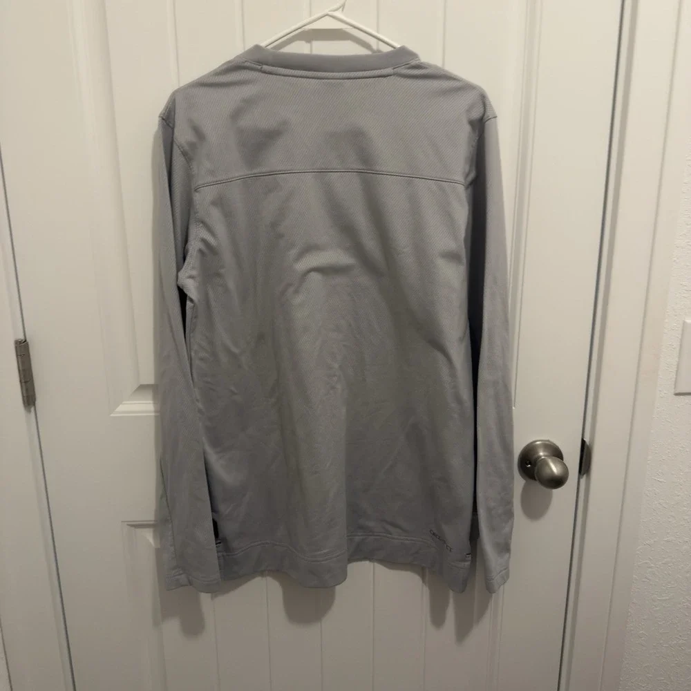 Nike Men's Gray Green Trim Michigan State Long Sleeve Shirt‎ Size Small Dri Fit